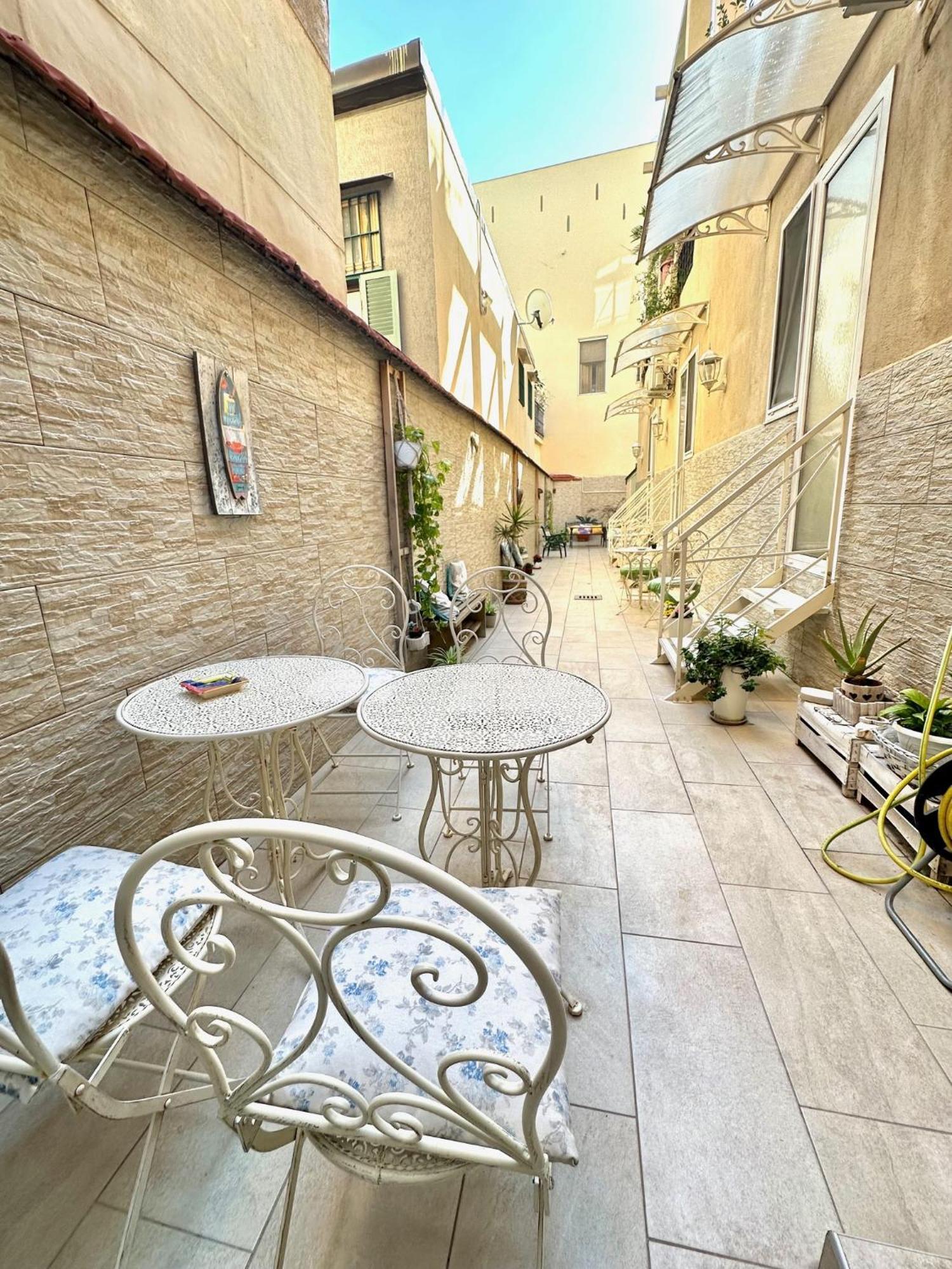 Gloves Rooms Naples Exterior photo